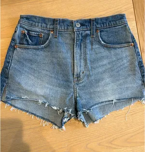 Abercrombie The Mom Short High-Rise Jeans 27/4 thumbnail 3