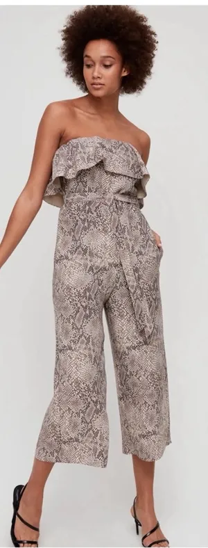 Aritzia Babaton Altamiro Jumpsuit size 4 thumbnail 1