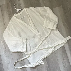 Linen Wrap Top open front long sleeve womens White (medium) minimalist natural thumbnail 1