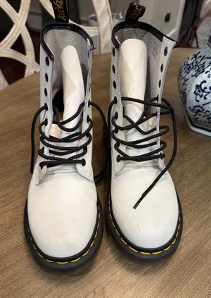Dr. Martens White Lace-Up Combat Boots with Black Laces Sz 9 thumbnail 1
