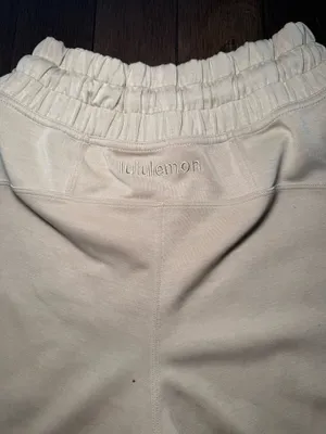 Lululemon Shorts Soft Ambitions High-Rise thumbnail 7