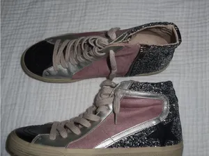 Women’s High-Top Sneaker in Dusty Pink with Silver Glitter thumbnail 3