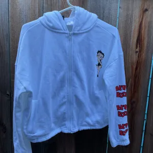 Multiple Size M thumbnail 1