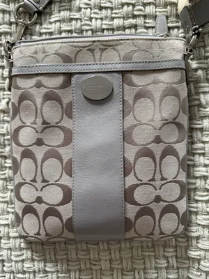 Vintage Coach Crossbody thumbnail 2