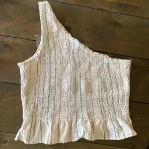 American Eagle‎ One Shoulder Smocked Top Womens Size L Cream Striped Ruffle Boho thumbnail 1