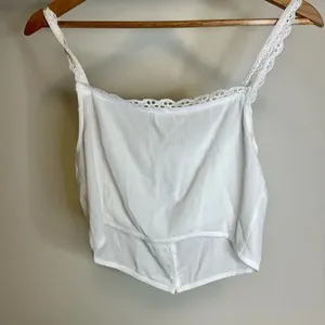 NWT Revolve Superdown crop with eyelet straps - small thumbnail 3