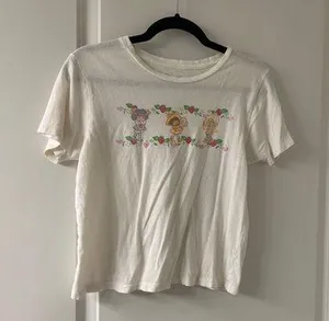 PacSun Vintage inspired strawberry shortcake graphic babe tee cotton thumbnail 2