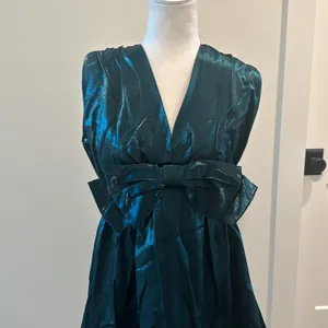 NWT Entro Bow Front Metallic Green Dress Sz M thumbnail 6