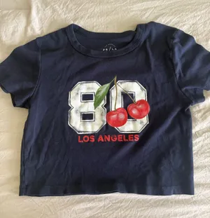 PacSun Crop Top thumbnail 1