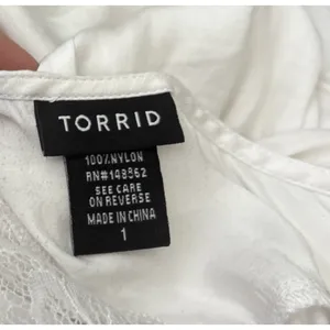 Torrid Silky Lace Cami Plus Size 1X White Coquette Dainty Romantic Tank Top thumbnail 5