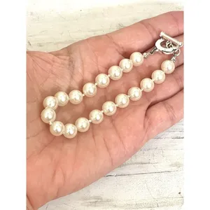 Carolee faux Pearl vintage bracelet thumbnail 2