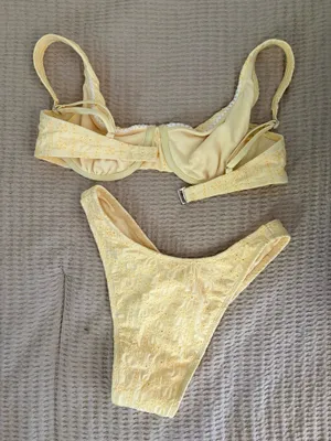 Small target bikini  thumbnail 3