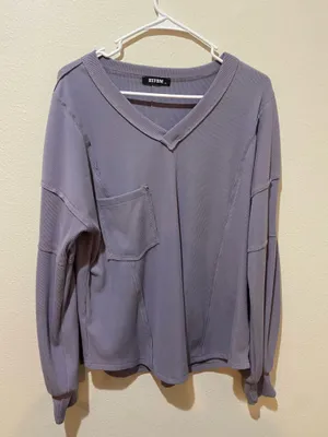 Amazon Purple Sweatshirt Size M thumbnail 2