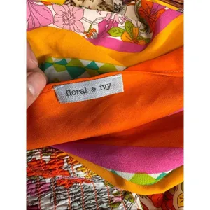 Floral & Ivy Bright Retro Floral Top | Orange Multicolor Balloon Sleeve Blouse – thumbnail 2
