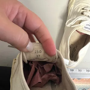 Maison Kitsune Womens Canvas Low Top Sneakers Cream Off White Size 37 EU 6 US thumbnail 7