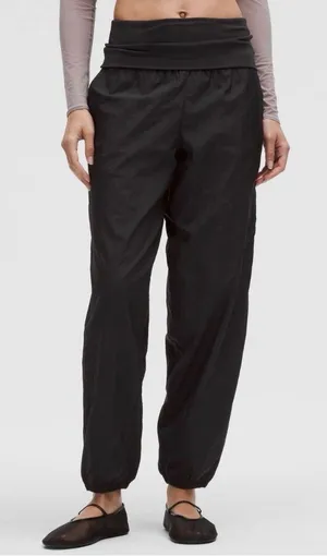 Lululemon Lightweight Foldover-Waist Jogger size xs thumbnail 1