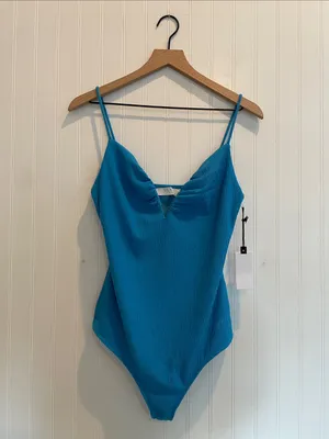 ASTR The Label Fia Bodysuit Plunging Neckline in Ibiza Blue Size L NWT thumbnail 2
