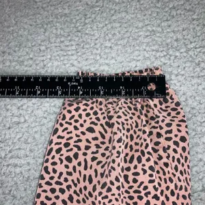 PINK Victoria's Secret Leopard Print Jogger Pants Women‎ XS Elastic Drawstring thumbnail 6