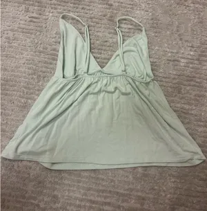 Kimchi Blue Urban Outfitters Green Tank Top thumbnail 3