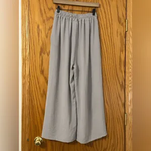 Sorella Wide Leg Light Gray Pants - NWT - Size S - Can fit larger thumbnail 2
