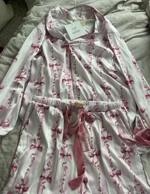 Girly Pink Bow Pajama Set Size L thumbnail 4