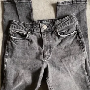 W25-‎ BDG Gray Hi-Rise Slim Straight Women's Jeans thumbnail 7