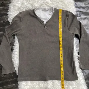 Carolyn Taylor Brown Waffle Knit Long Sleeve Faux Double Layered Y2k Grunge Alt thumbnail 8