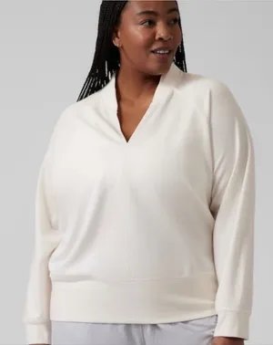 Athleta eastbound Sweatshirt‎ thumbnail 1