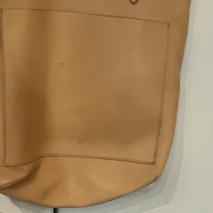 Madewell Leather Tote Bag in Tan - Classic Women's Everyday Bag NWT and Flaws thumbnail 4