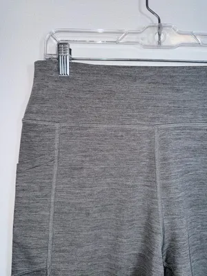 American Eagle Everything Pocket 6” Bike Short Gray Fleece Super High Rise thumbnail 3