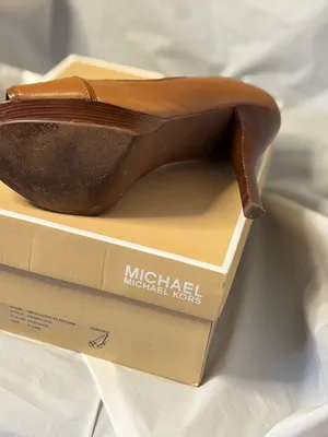 Michael Kors Cognac Leather Peep-Toe Platform Pumps thumbnail 7