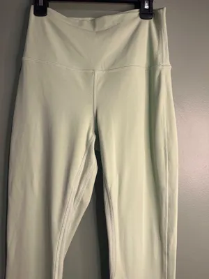 Lululemon High Rise Leggings Size 6 Light Green Yoga Running Gym Athleisure thumbnail 4