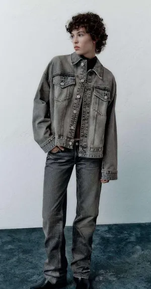 NWT  OVERSIZED MULTI-POSITIONAL JACKETSize M-L thumbnail 1
