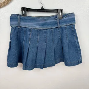 Sincerely Jules Skirt Womens XL Blue Pleated Denim Micro Mini Built-In Belt thumbnail 2