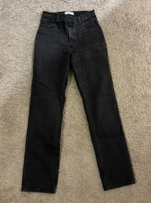 Abercrombie Ultra High Rise 90s Straight Jean thumbnail 2
