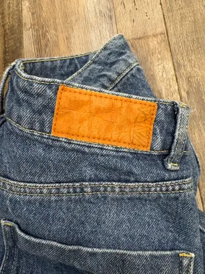 ZARA High-Waisted Shorts Mom thumbnail 4