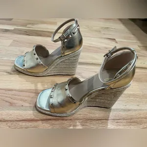 Gold Wedge Sandals thumbnail 5
