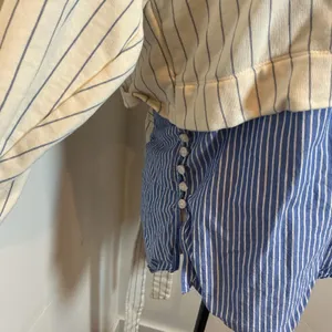 Anthropologie Mixed Media Pinstripe Tie Back Sweatshirt Top Blue Cream Medium M thumbnail 4