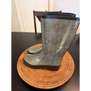 Easy Spirit Womens Glen Plaid Rain Boots Grey Black‎ Waterproof Boots Size 7M thumbnail 2