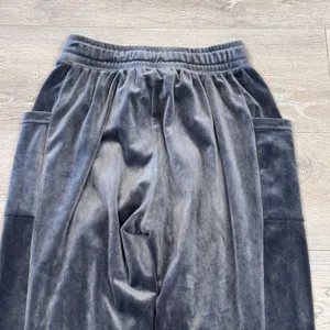 Offline by Aerie Womens Charcoal Gray Velour Joggers Cargo Pockets‎ XSmall XS thumbnail 4
