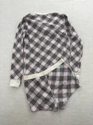Victoria’s Secret two piece pajama set thumbnail 4