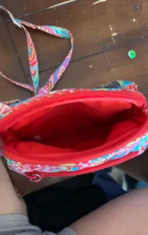 Vera Bradley Crossbody Purse thumbnail 4