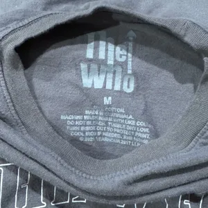 The Who Short Sleeve Graphic Tee Shirt Women’s Medium thumbnail 2