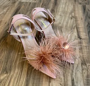 Lulu's‎ size 6 pink heels thumbnail 1