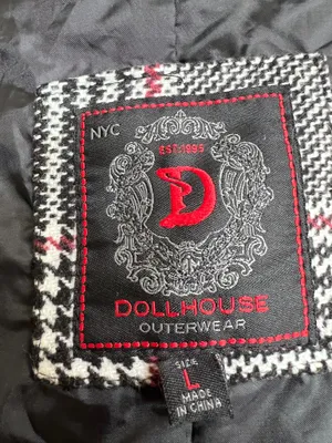 DollHouse gray and black coat size L thumbnail 6