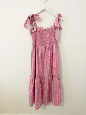 Tuckernuck x Cameron Eubanks Wimberly Love Letters Maxi Pink Smocked Medium M * thumbnail 2