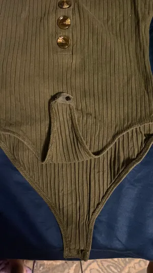 heart and hips bodysuit thumbnail 3