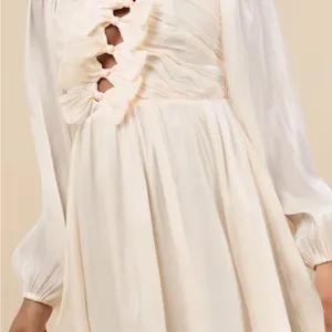 NWT Lulu's Cream Bishop Sleeve Sweetheart Mini Dress thumbnail 4