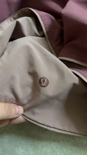 Lululemon Shorts thumbnail 3