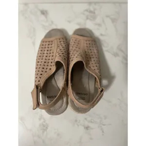 Earth Origins Wedge Sandals Women 6.5 Tan Woven Espadrille Comfort thumbnail 6